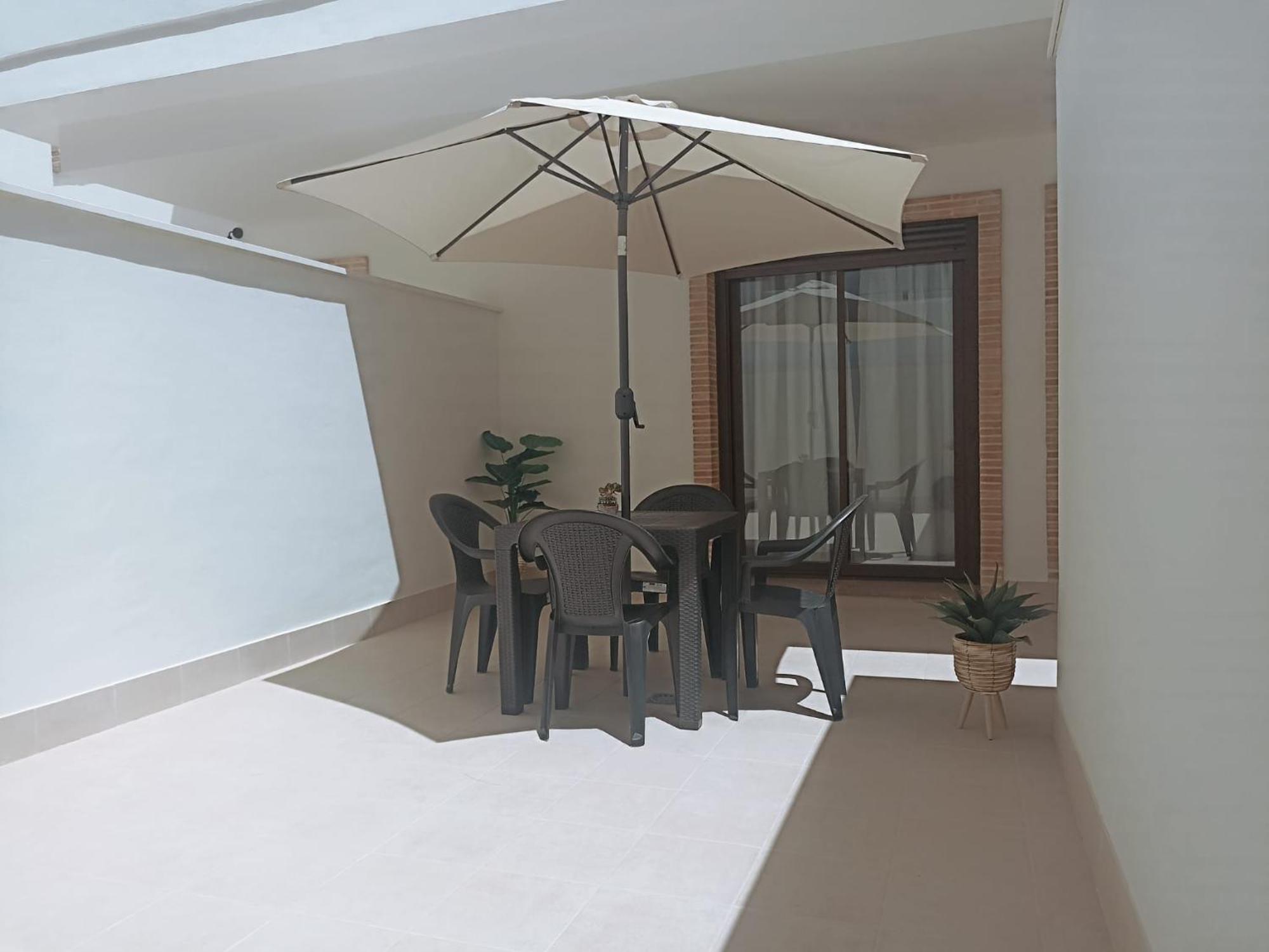 Apartamento Nuevo Centrico Con Aparcamiento Privado Incluido Alcalá de Guadaira Dış mekan fotoğraf